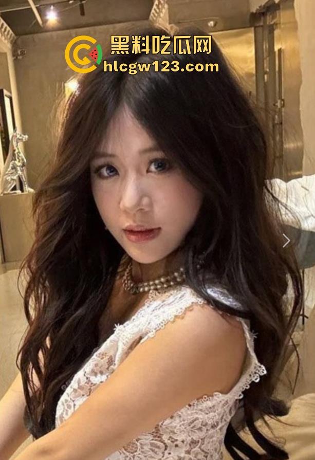 模特身材极品女神【林沫曦】高端伴游金主视频流出 白天陪玩晚上陪睡 只要钱到位 没有什么是不可能的！-4