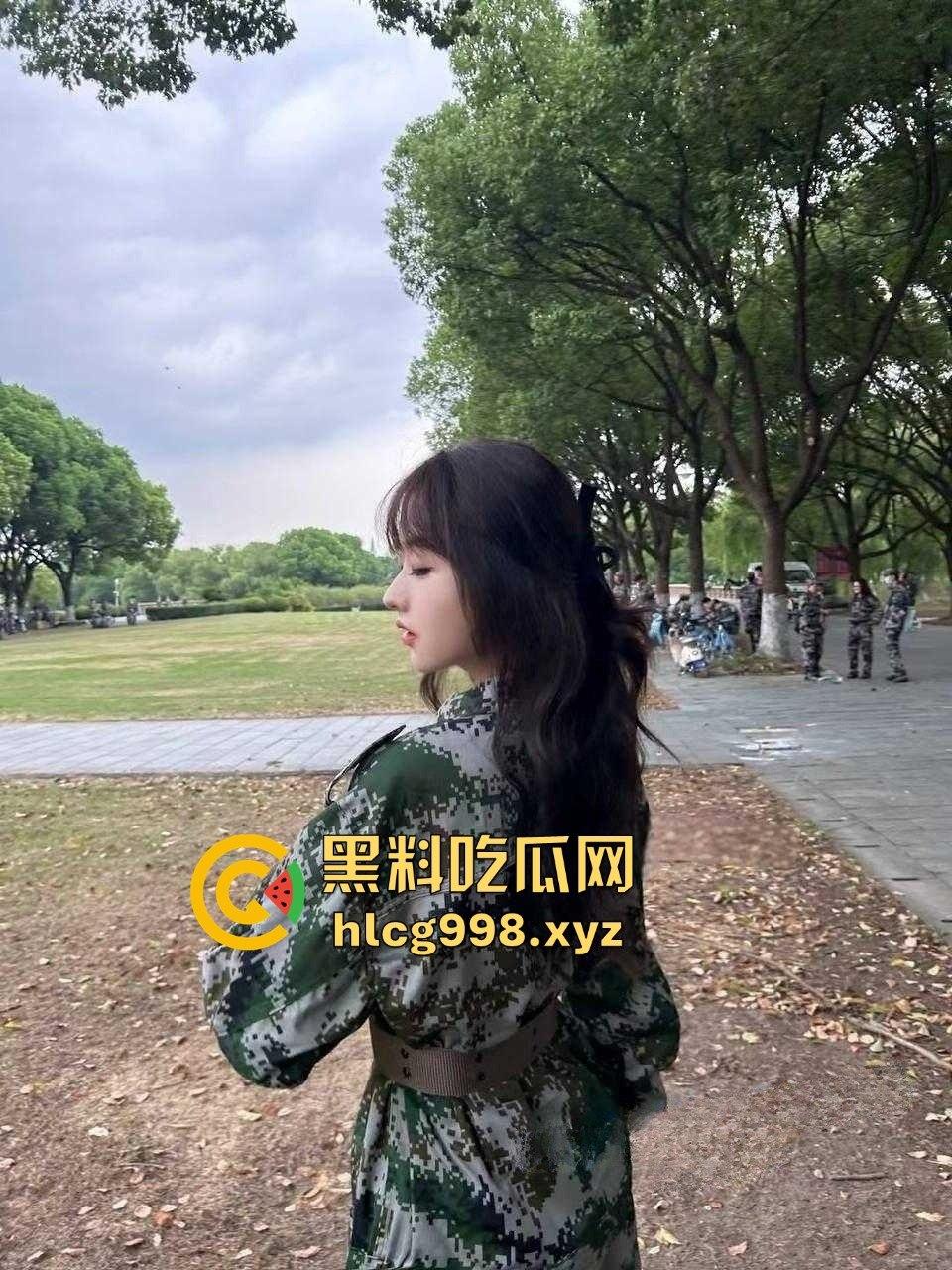 宁波大一新生『林可儿』军训后解锁野性！骑学长摩擦到高潮，无套白浆喷得像涂改液！-11