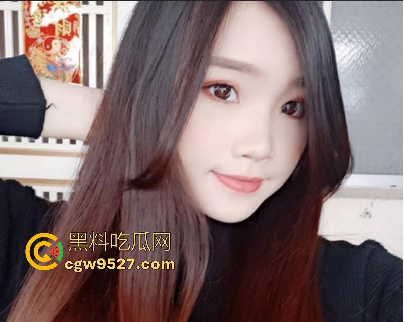 湖南师范大学【林晓莹】清纯D奶美女被男友无套爆操，主动撅臀后入，粉嫩馒头逼被操到红肿，私密视频曝光！-1