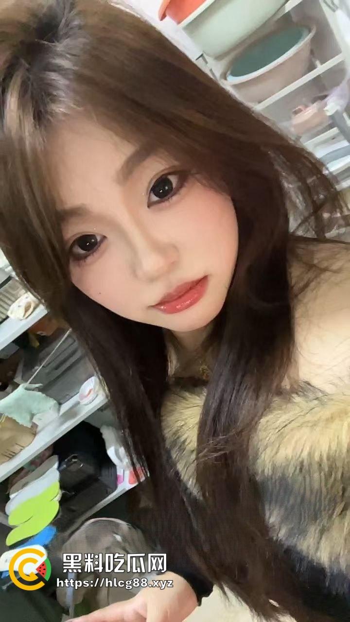 湖北师范大学学生妹【李佳莹】骚炸天,酒后捆绑SM调教,无套内射操翻这贱货!-3