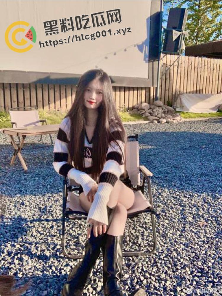 开盒抖音网红【甜甜佳】本名【王思佳】福建烧鸡 刷礼物就能私拍线下 素颜反差极大 硬件不够 骚气来凑-4