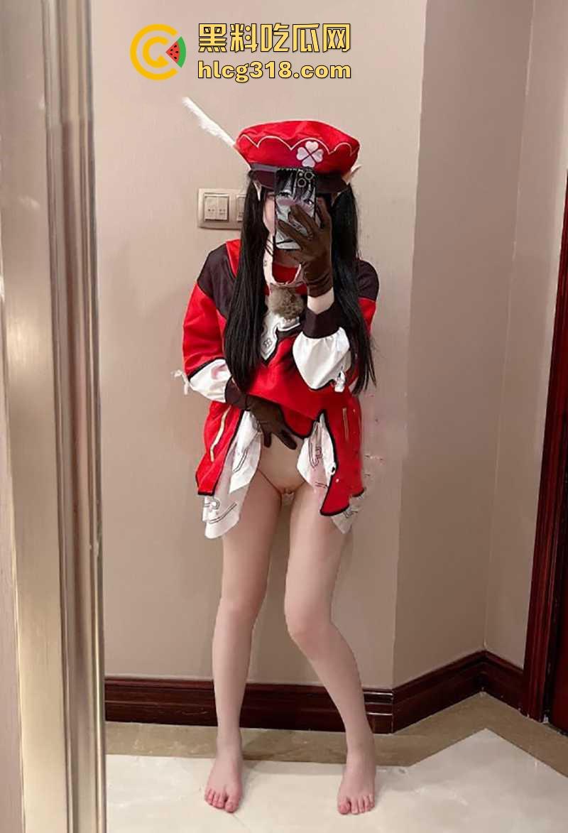 极品福利姬【兔三岁】收费福利曝光!高颜值巨乳魅魔,百变反差萝莉玩炮机上演各种花式自慰!-5