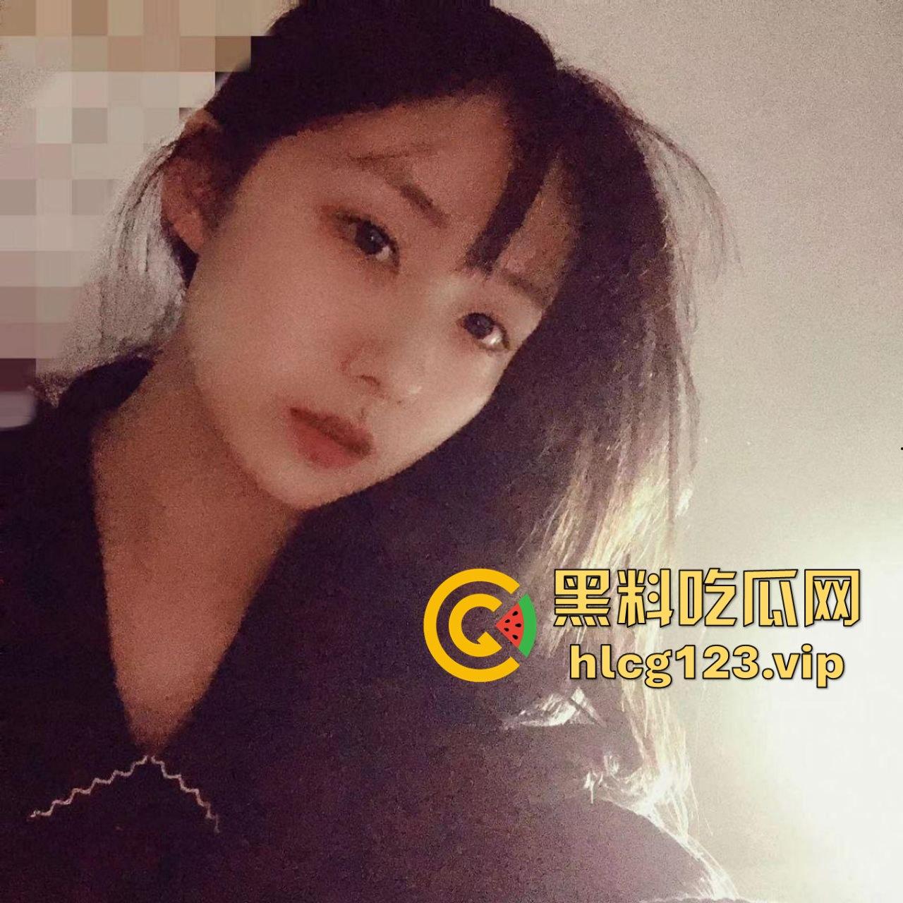 武大极品校花【董琪琪】不幸被渣男泄密,清纯外表下藏着啥?毛都剃得干干净净!-8