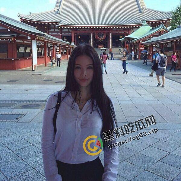 韩国混血儿媚洋反差婊 大战硕大洋屌 嘴都给撑爆了-2