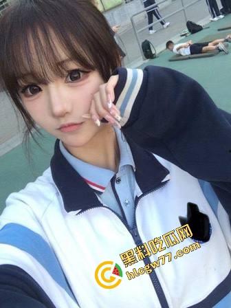 极品女大嫩萝莉【菜菜】双马尾勾魂摆贱态，Lolita娇裙掩不住浪荡嫩缝，细腰翘臀奶子乱蹦，-1