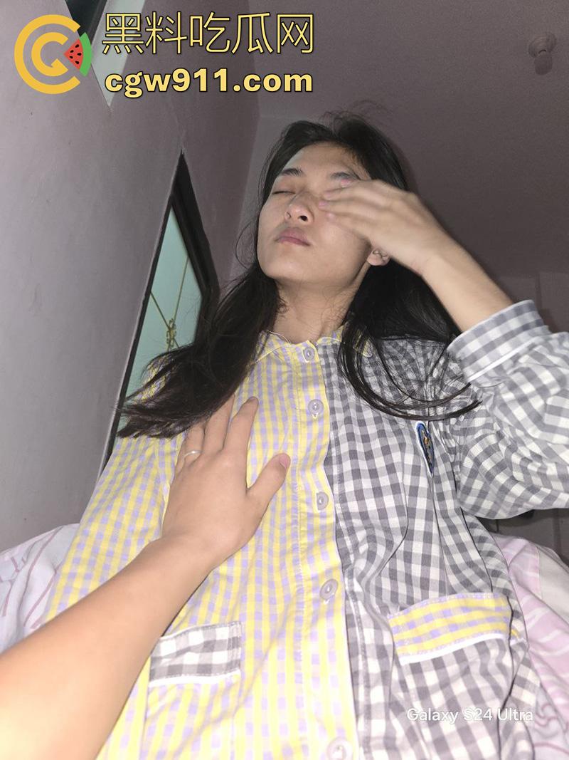 超刺激体验楼道性爱，郑州美术学院【王梓琳】，大长腿御姐母狗，带大叔到学校，晚上在楼梯道做爱，被传遍全学校！-1