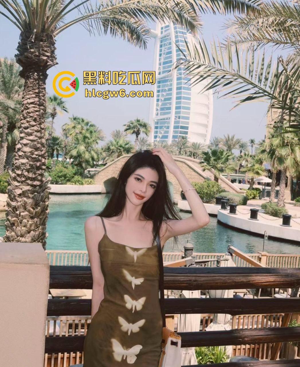 推特颜值御姐【鹿头】淫趴日常曝光,上海整容科技脸带小姐妹四男二女疯狂乱搞,鸡巴换一根又一根!-14