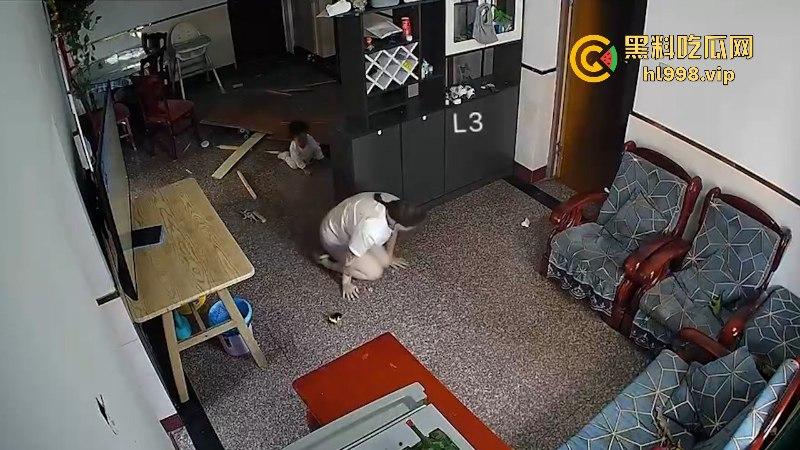 伟大的母亲!浙江诸暨市家中厨房煤气爆炸妻子惨遭烧伤之痛-6