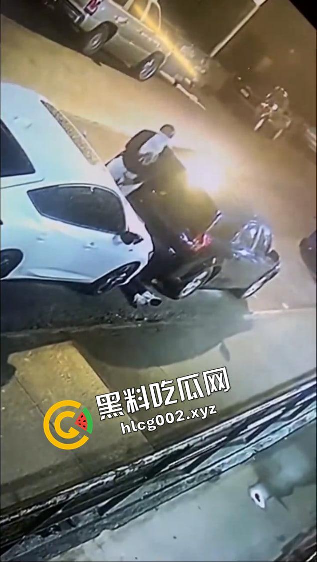 美国女子被勒脖强奸现场视频流出！自由美利坚 强奸每一天-3