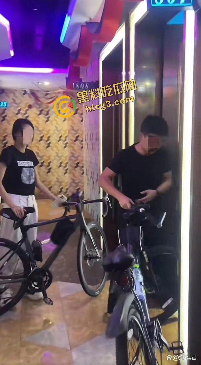 骑行圈淫乱事件！农家乐组织骑行爱好者 一男一女一房间住宿 鸡动即可行动！-6