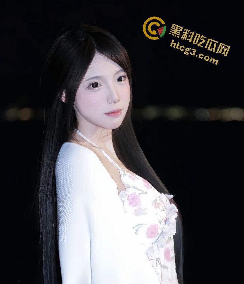 抖音网红主播『风韵胶妻』私密自拍视频曝光！反差骚母狗的诱惑无法抵挡！叫床太诱惑！-3