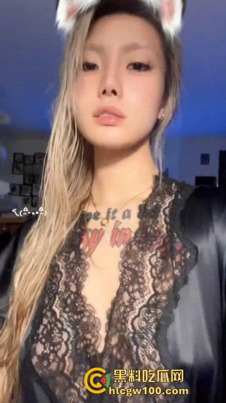 推特纹身爱好者【HighSchool】 露脸性爱自拍 调教性爱现场直播!刺青母狗实战秀 让你大呼过瘾!-4