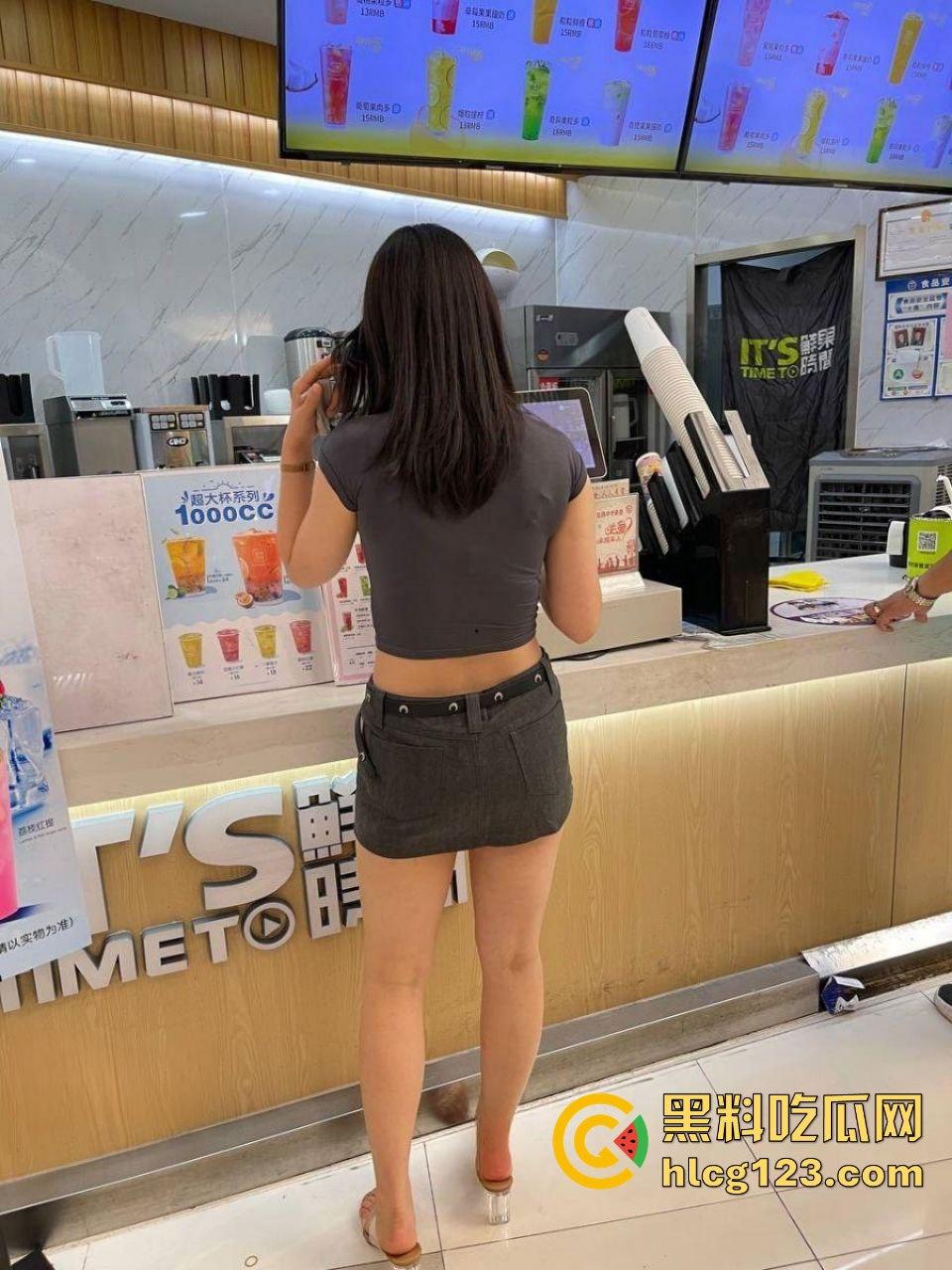 江苏人妻骚母狗苗慧慧,反差婊被爆出绿老公成马,情趣制服全是给别的男人穿!-2