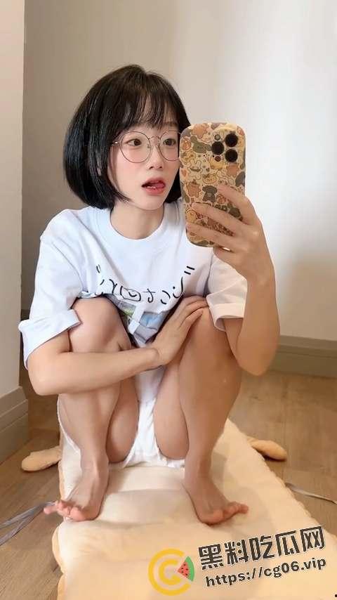 开盒超级烧鸡【王胜利】!盯射女神 阿黑颜大师 风骚反差萝莉 维密圈烧鸡-5