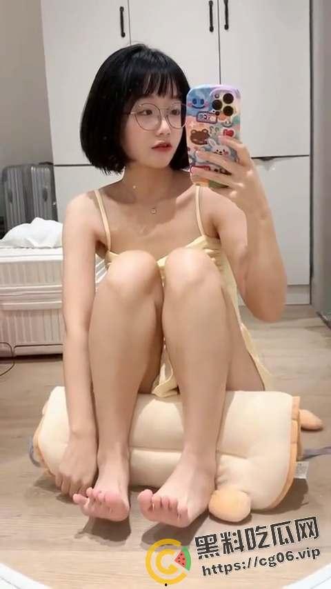 开盒超级烧鸡【王胜利】!盯射女神 阿黑颜大师 风骚反差萝莉 维密圈烧鸡-9