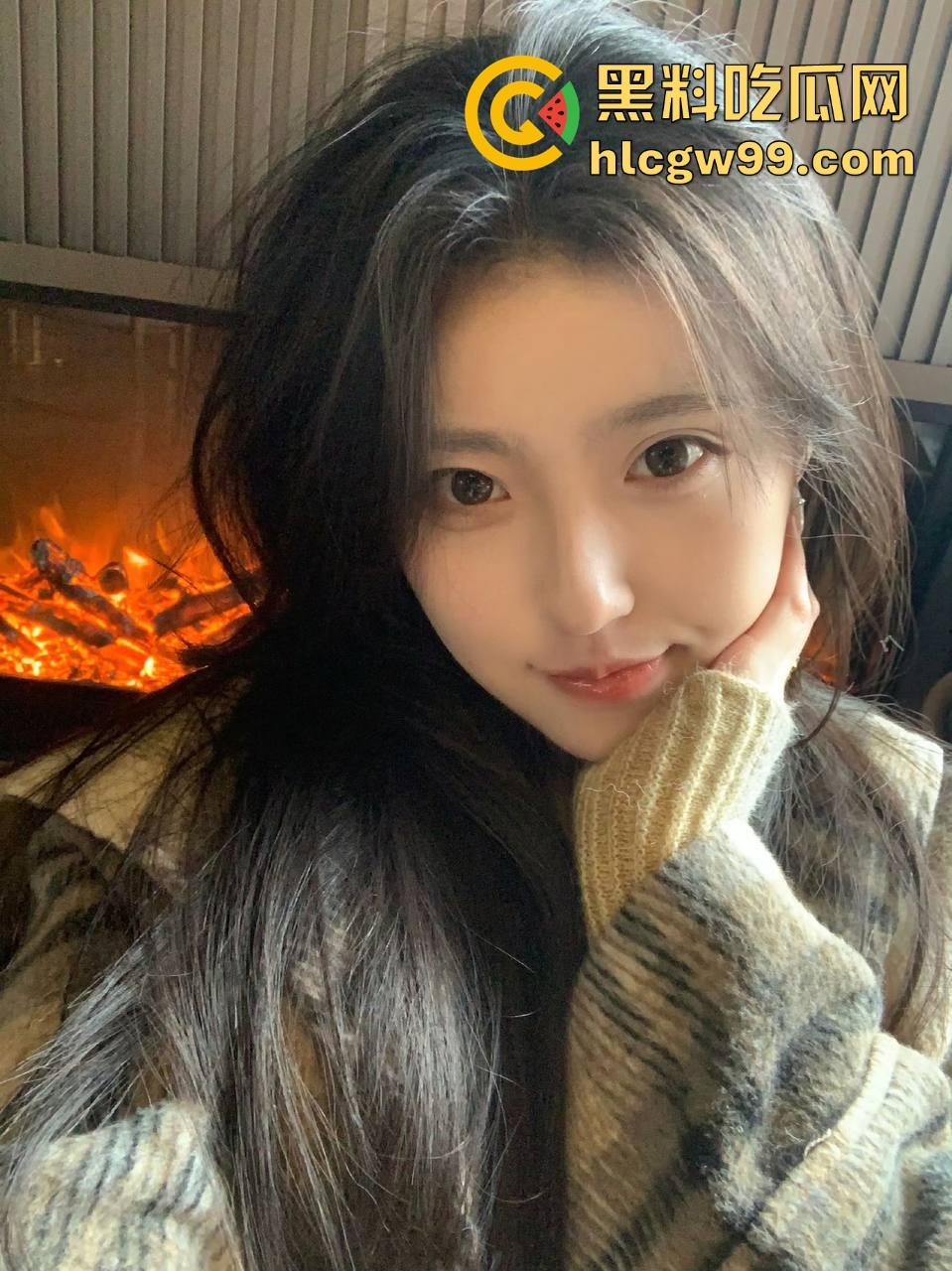 江西上饶线上撕X大战,小三短信嘴炮原配,舌战取胜却被曝光床照,这招不讲武德小三赢嘴炮却输脸面!-11