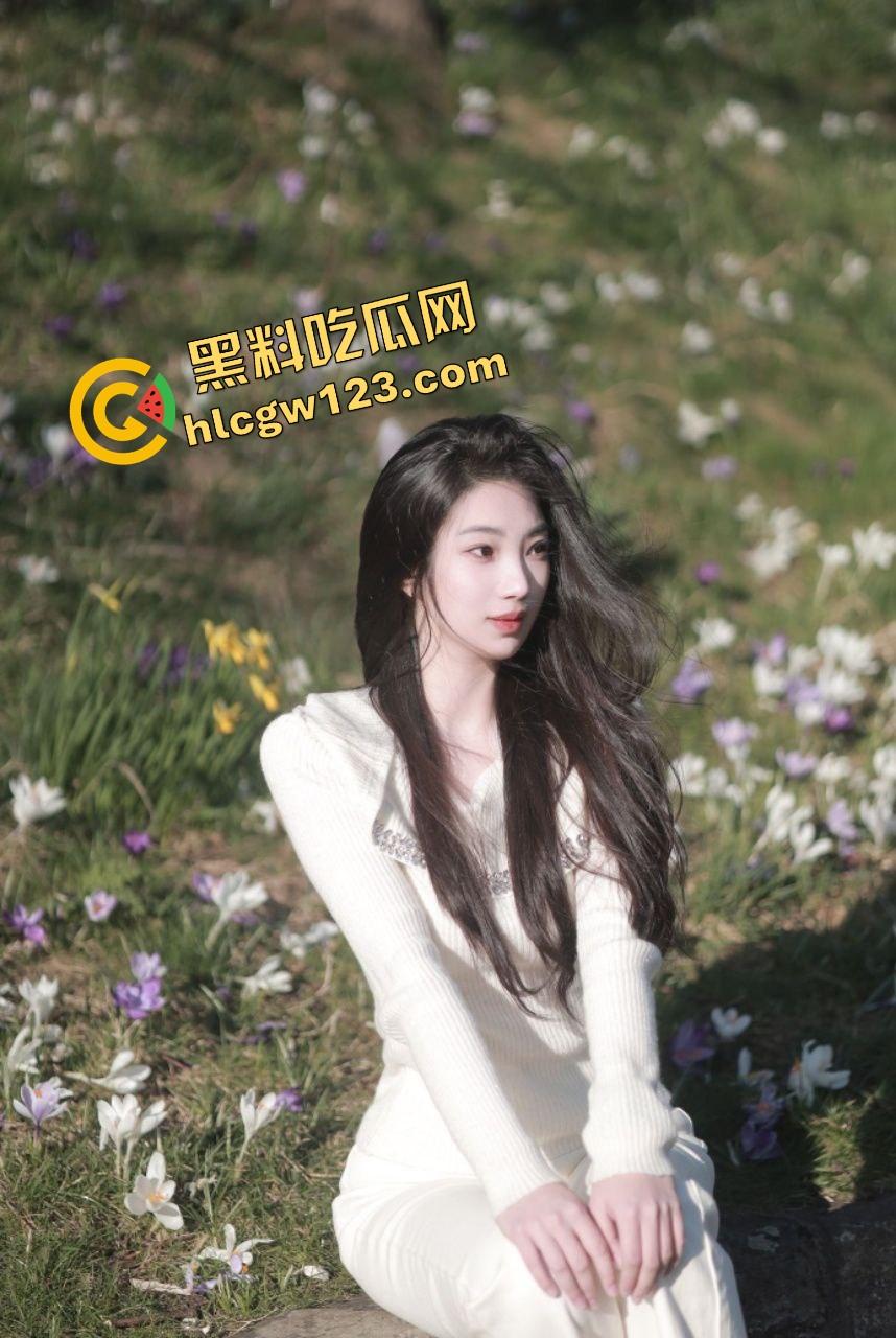 海角乱伦大神狂操干妈,口爆樱桃小嘴灌满浓精吞下,甜品蛋糕引诱后嫩逼猛抽,母子情深爽得狠!-3