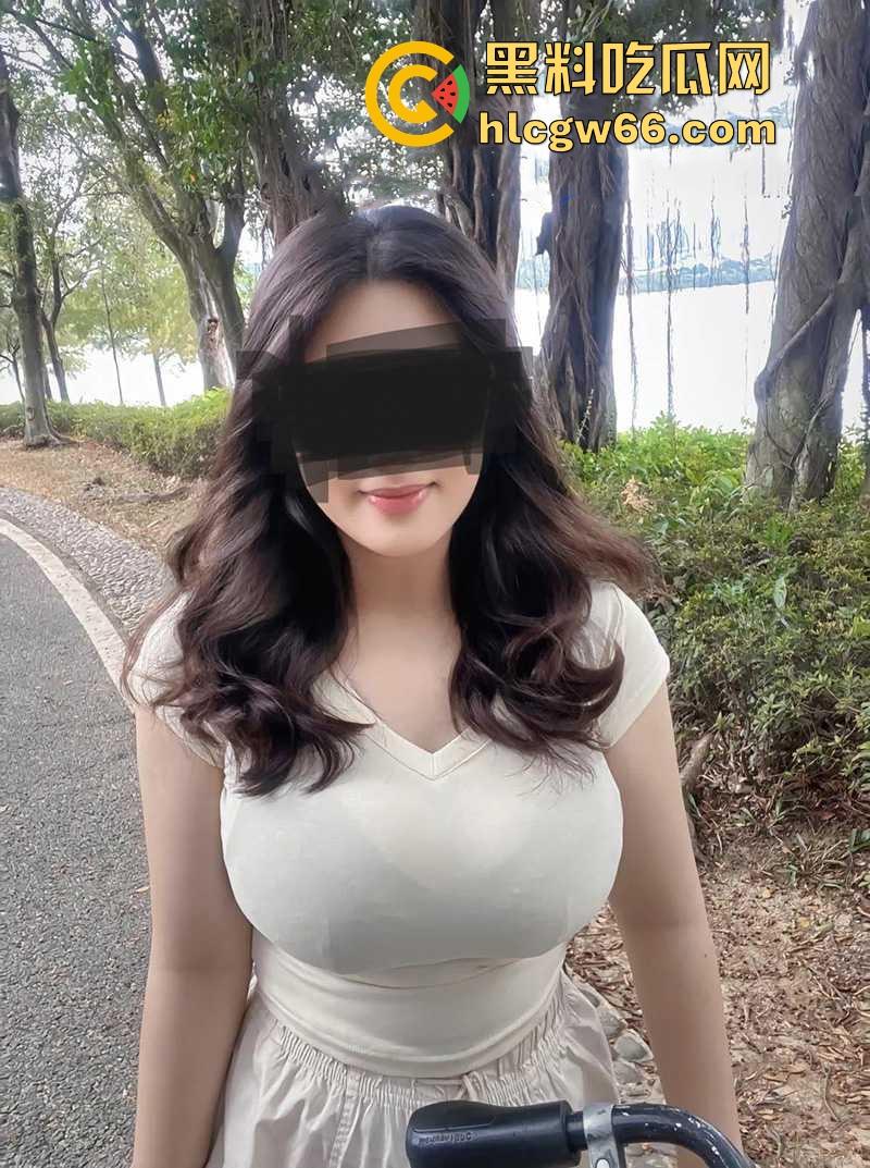 海角乱伦之奶子即正义 约老婆闺蜜酒店偷欢 骚浪尤物口技惊人 全程刺激对白-4