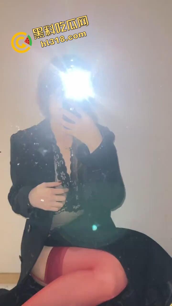 抖音3.9万粉小网红『liuyue』擦边卖丝袜,遇金主重金约炮,结果被当高端鸡玩一晚还被曝光!-10