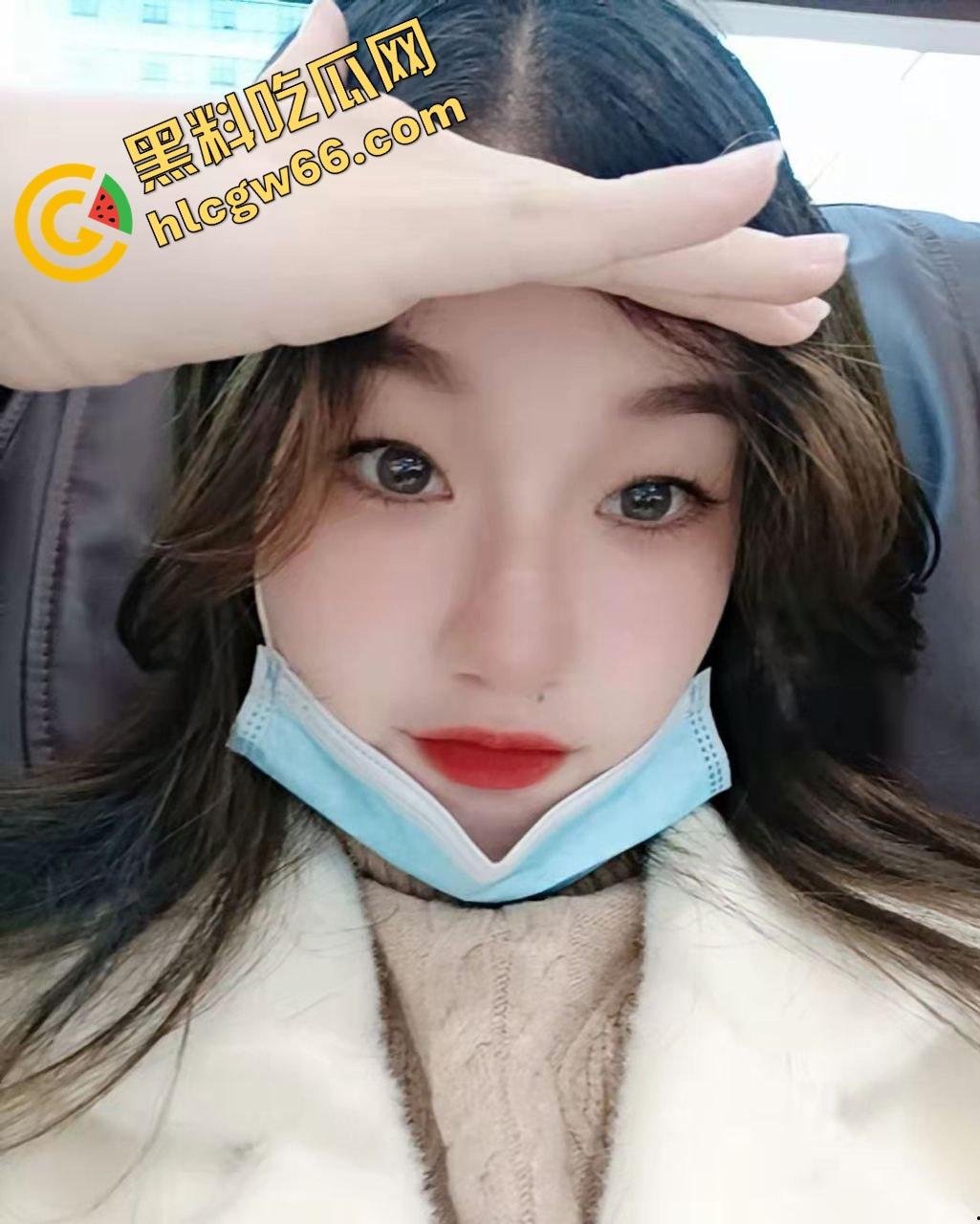 上海已婚人妻【牧袁平】遛狗相遇约了一炮操一次上瘾,掰开骚穴求内射,现在正慢慢扩肛调教成后门母狗!-3