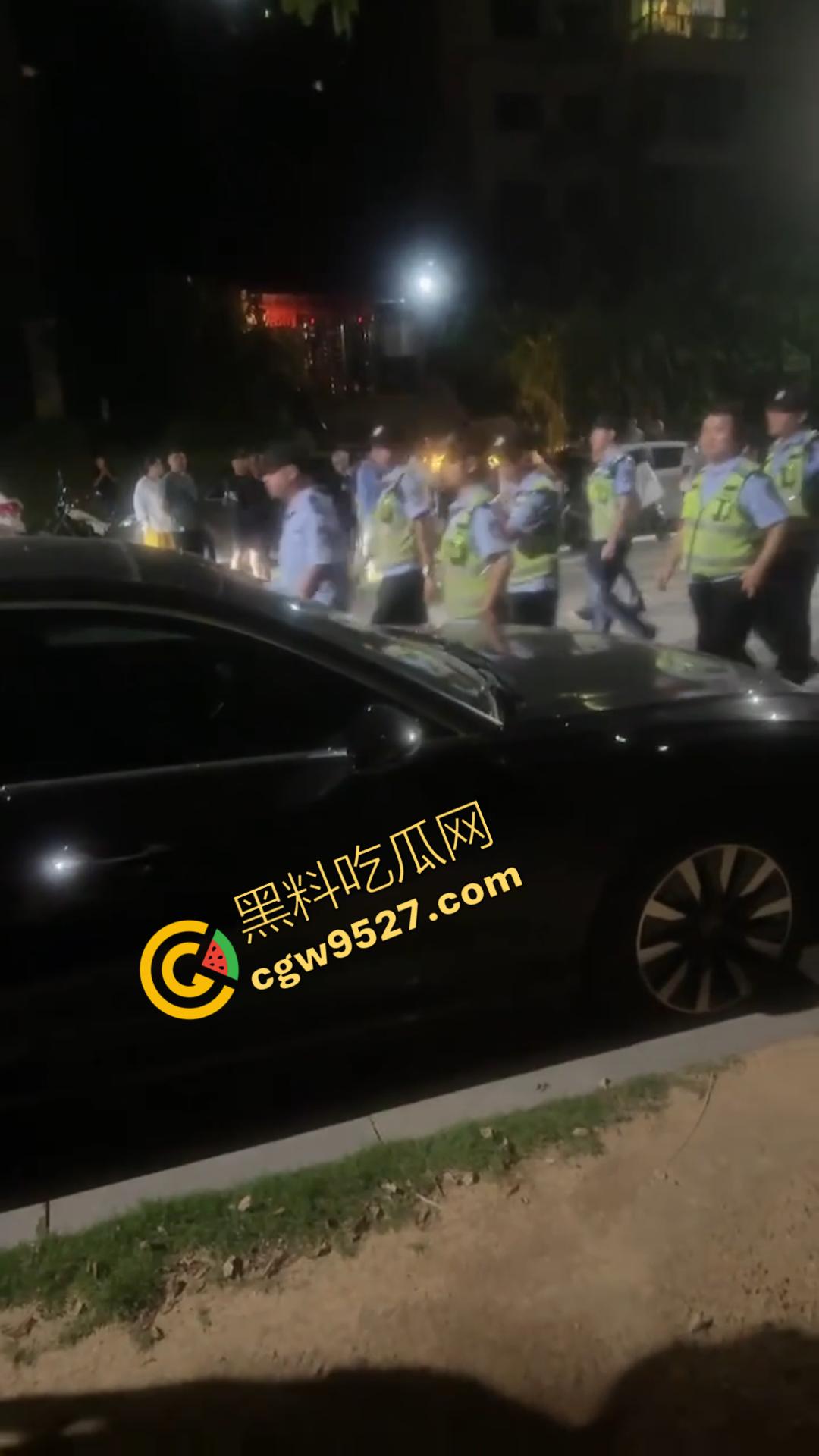 景德镇街头上演惊魂一幕:40岁男子开车撞人导致2死1伤的惨烈悲剧,只因赌博令人丧失理智-3