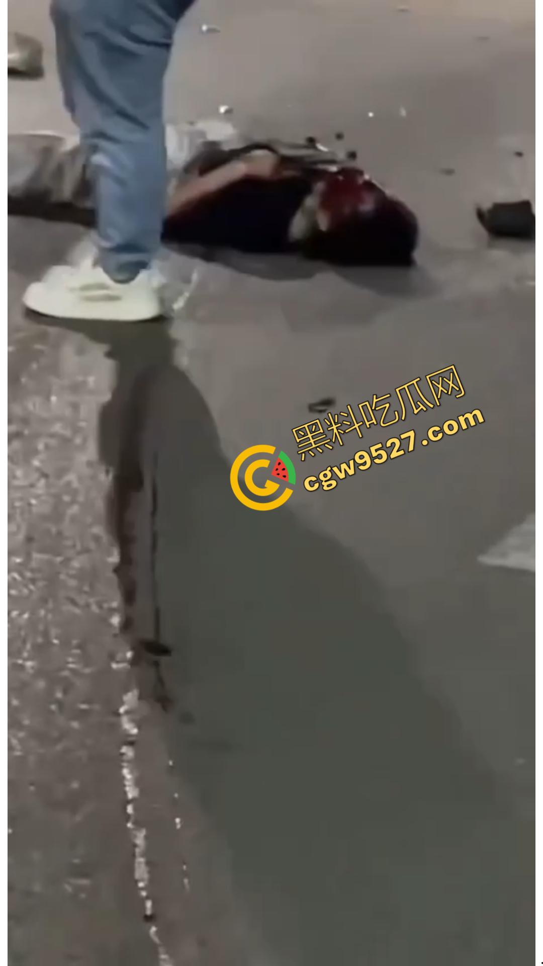 景德镇街头上演惊魂一幕:40岁男子开车撞人导致2死1伤的惨烈悲剧,只因赌博令人丧失理智-6