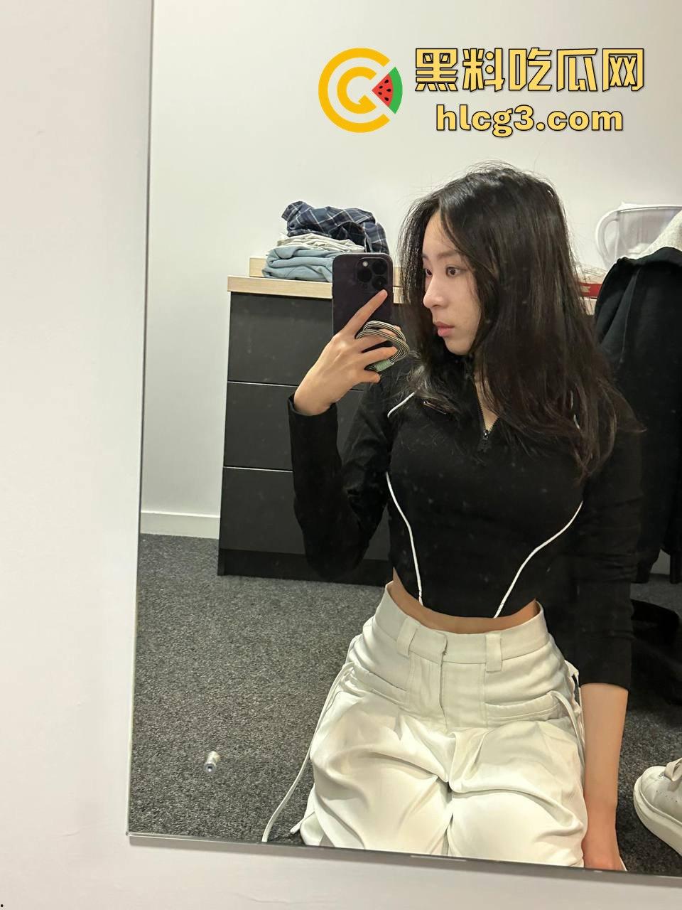 深圳光明区母狗「胡西阚」“打桩机”模式大揭秘!男友愤怒曝光她的疯狂性爱视频!-2