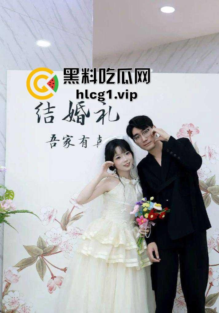 南京新娘出轨门震撼曝光!结婚前夜穿婚纱和前任深入交流,绿了新郎一片草原!-4