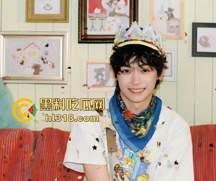 新晋顶流男星『梓渝』出轨视频曝光,粉丝为他洗白,下一秒他却亲自发博承认了,一天四个嫂子能被原谅?-18