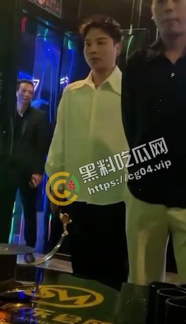 做鸭是我的工作 更受我对抗生活的态度!我们的目的不是为了赚钱 我们是要成为鸭王的男人-4