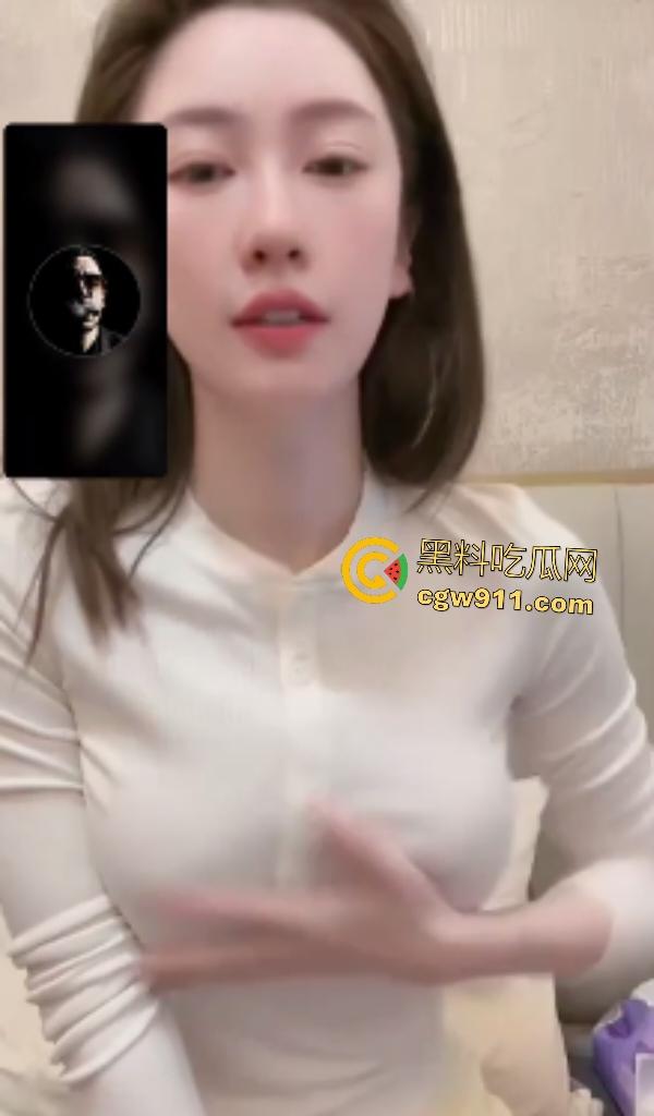 网红【大熊硬糖】经常在家自摸骚逼,超人技能模拟口爆,真空凸点揉奶隔空榨精,金主把持不住隔空射!-8