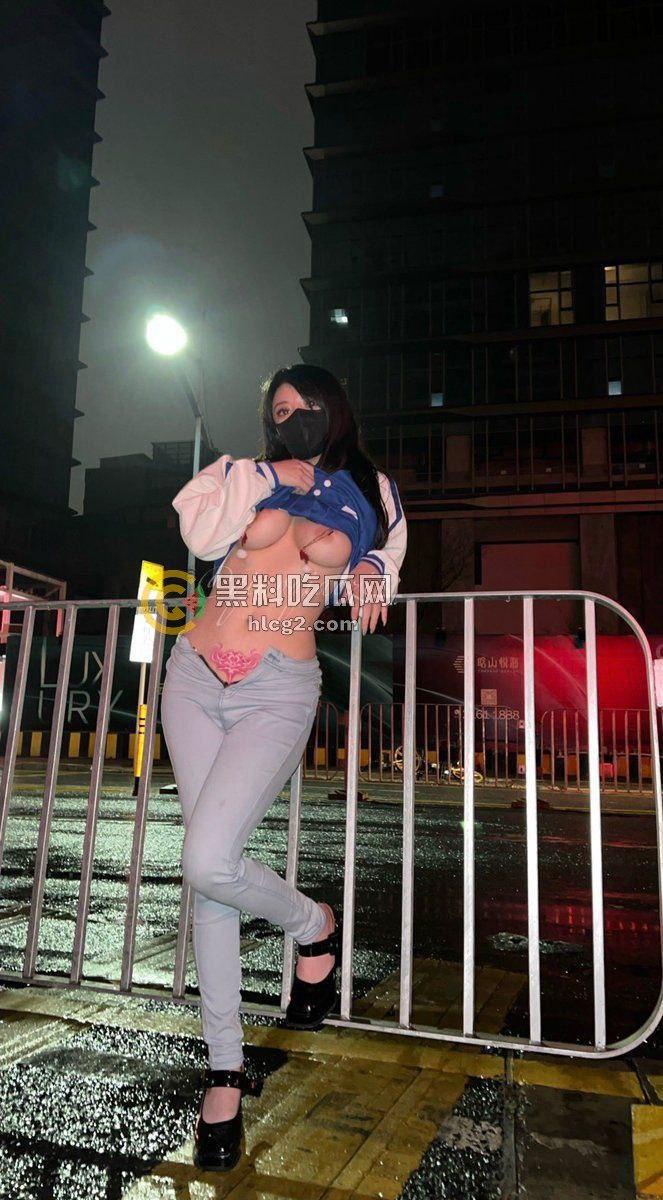 上海5000元外围体验:身材高颜值小白虎,服务令人满意-7