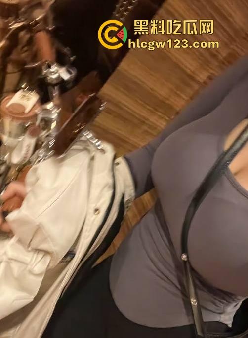 抖音极品御姐【失眠蝴蝶】性爱视频流出 高冷大胸御姐被金主打桩猛操 尽显放荡本性！-4