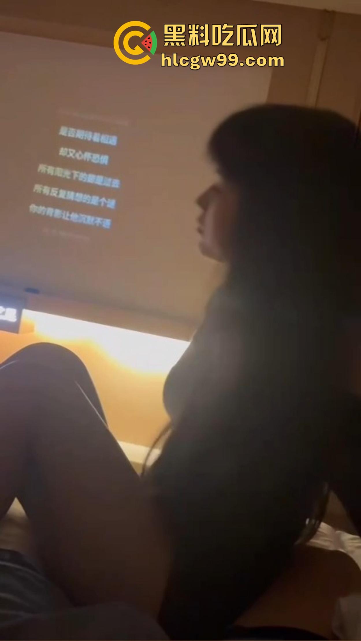 按摩分荤素 两种玩法各有千秋 荤的直捣黄龙枪出如龙 素的蹭蹭不进靠颅内高潮 双绝的按摩艺术你爱那种?-3