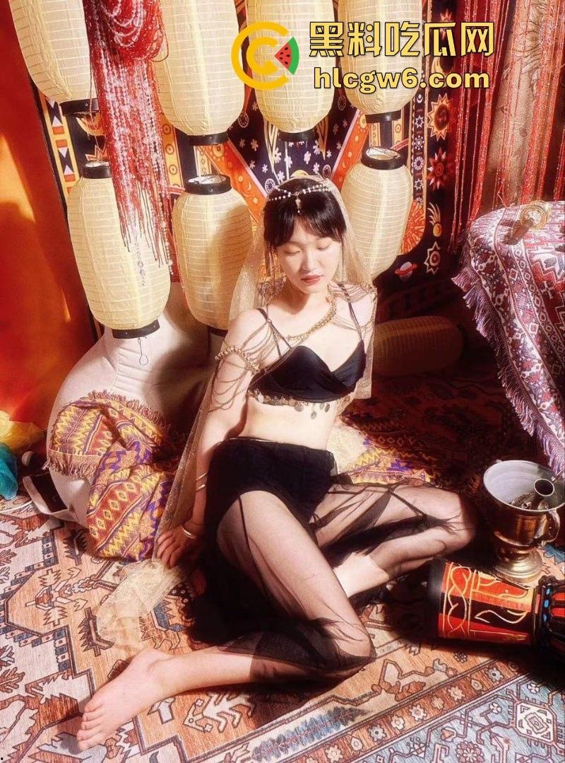 重庆工程学院骚货【陈润梅】与男友同居自摄洗澡做爱视频 本想记录美好恋爱生活 没想到分手被曝光！-5