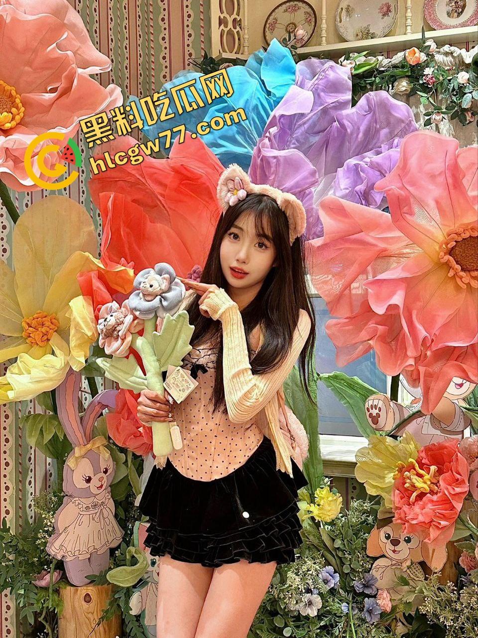 广西绝活老表V8电动小马达式猛冲把妹子干懵，床上狂抽108下不是日逼，每一秒都在输出，每一寸都在进攻-1