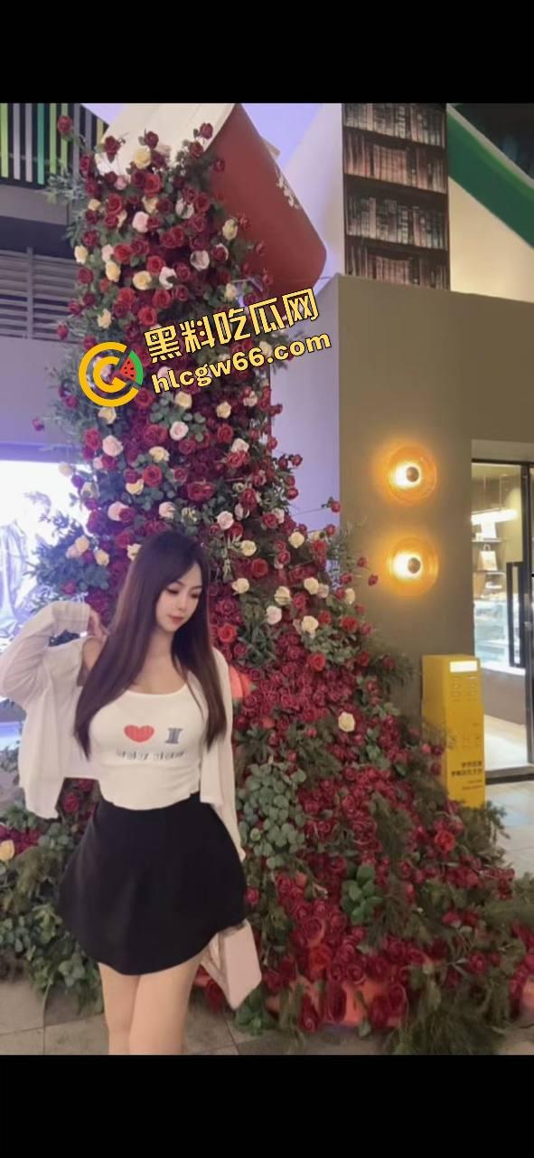 国产重口熟女扩张新高度！鲍鱼滴蜡开花，玩得一点不比洋人差！中国骚货照样能玩翻欧美，创意玩法干翻全网！-4