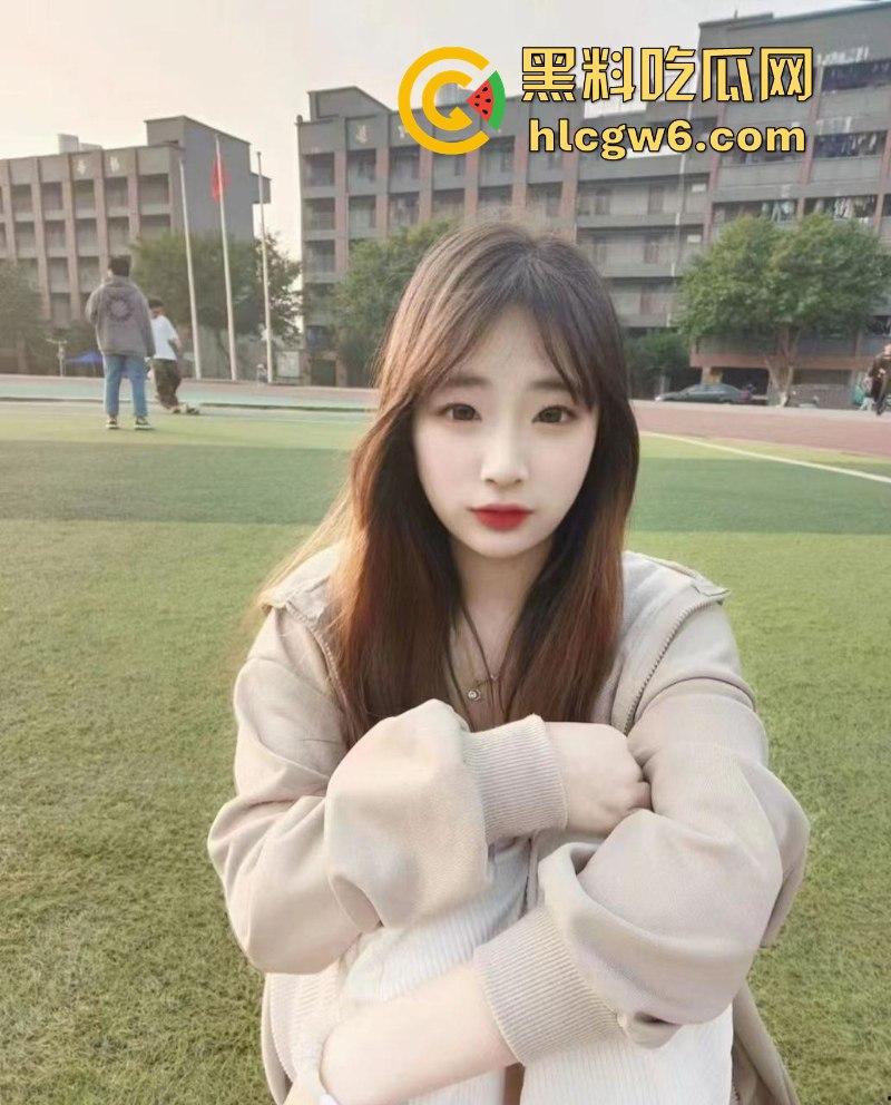 下海有风险 私拍需谨慎!重庆文理学院【杜玉欣】约拍遭摄影师强制开发 大尺度调教视频曝光-2