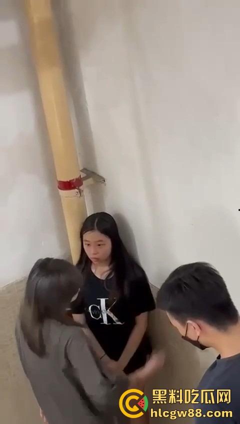 香港少女遭童党围殴，被十几人包围狂扇耳光，事隔半年才敢报警，霸凌太嚣张了吧？-8