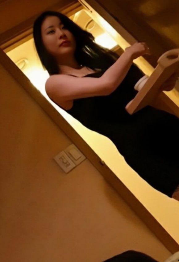 韩国仔冒死偷拍 首尔江南口爆店的美女们-7