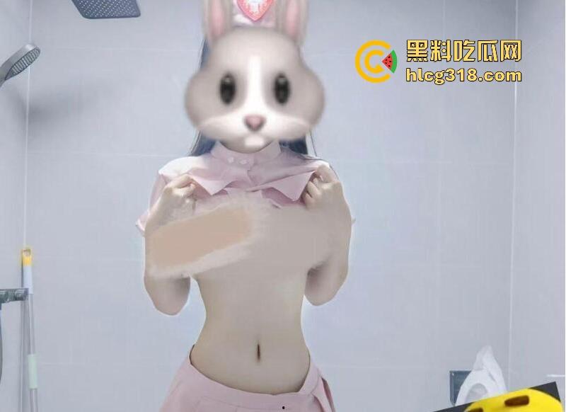 山西清纯学生妹【徐玮怡】约炮视频曝光，性瘾反差妹喜欢背着男友聊骚偷人，纯纯的骚母狗一枚。-8