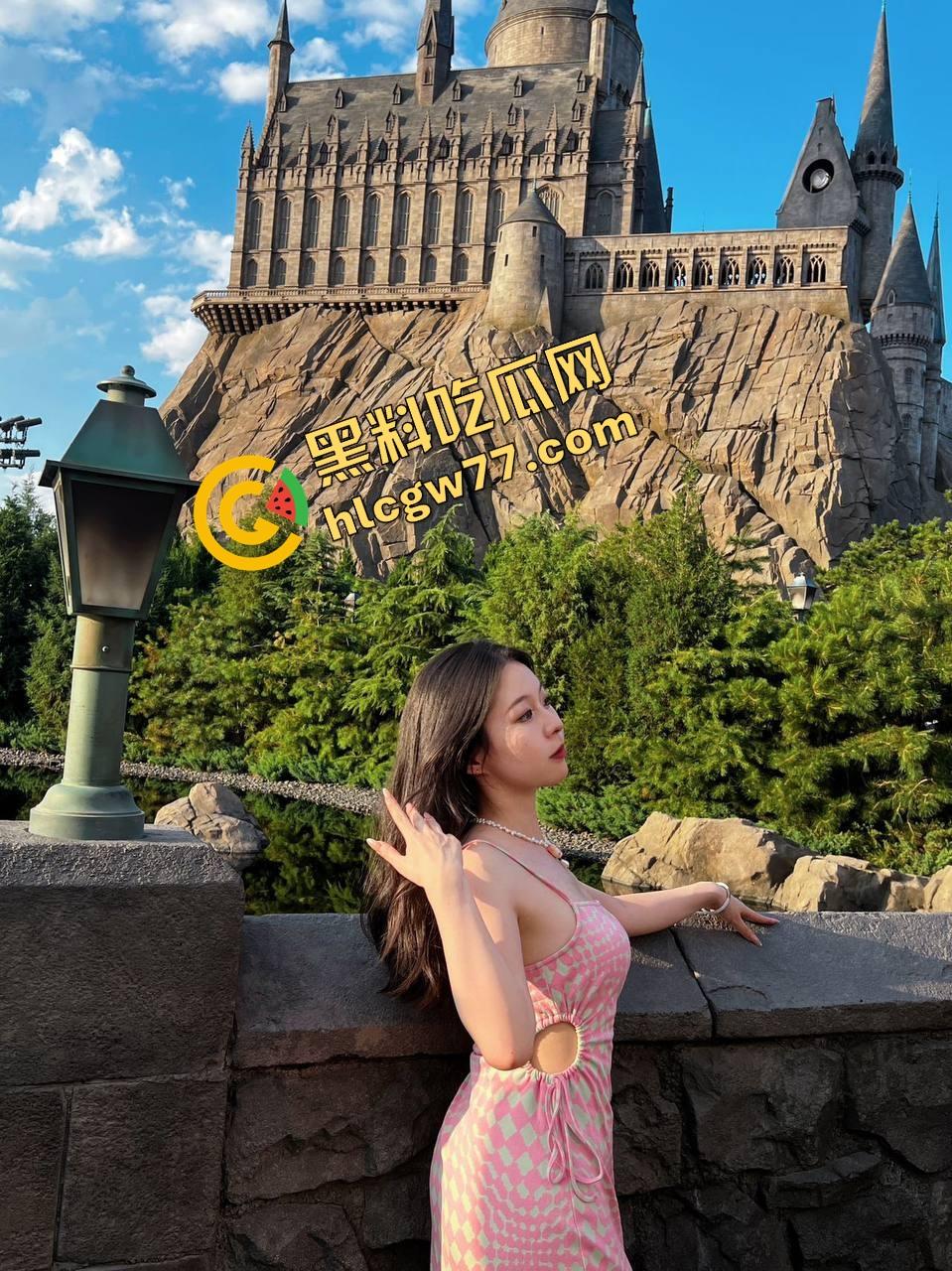 芜湖户外男主播在线双飞，两女争着撅屁股求操，特写内射全程曝光，这哥是真神！-2