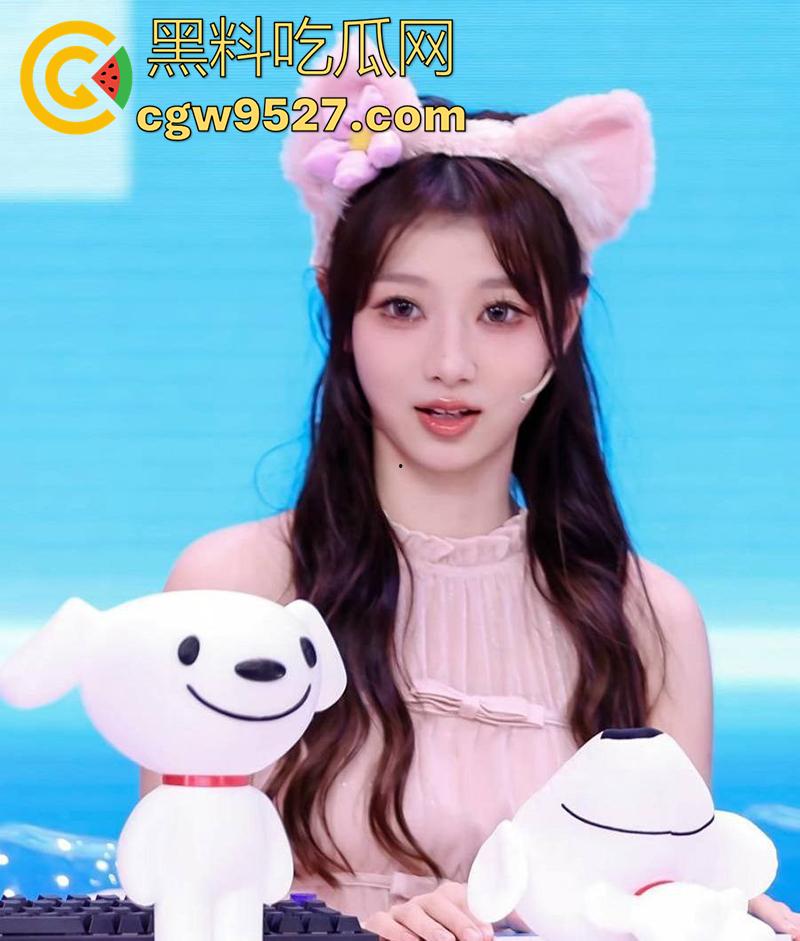 英雄联盟【解说天舒】,正在直播时突然黑屏,竟然是憋不住在和女人做爱,女的大喊爽死了!-6