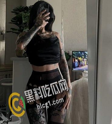 抖音女神 刺青阿诗 时尚达人健身女 !极品身材满足幻想!私密大尺度图片视频曝光-4