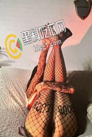 抖音女神 刺青阿诗 时尚达人健身女 !极品身材满足幻想!私密大尺度图片视频曝光-11