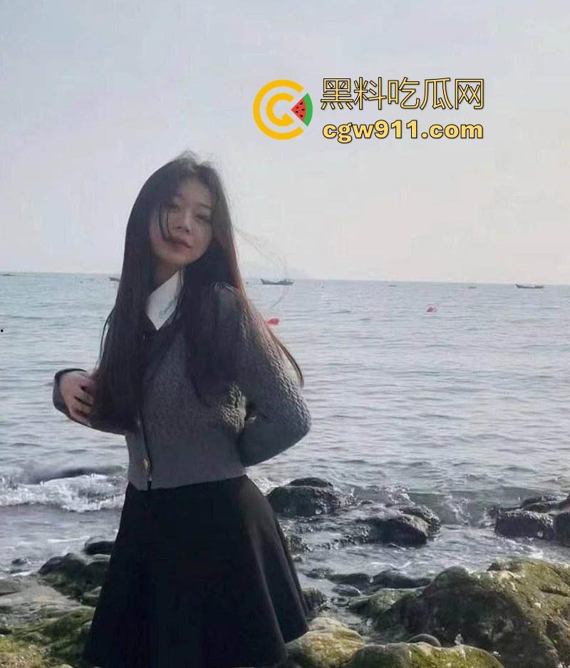 杭州工商学院骚逼反差大学生【廖霄音】蜜桃臀被炮友大屌猛干,高潮瘫软淫叫震天,纤细身材藏不住骚浪本性!-2