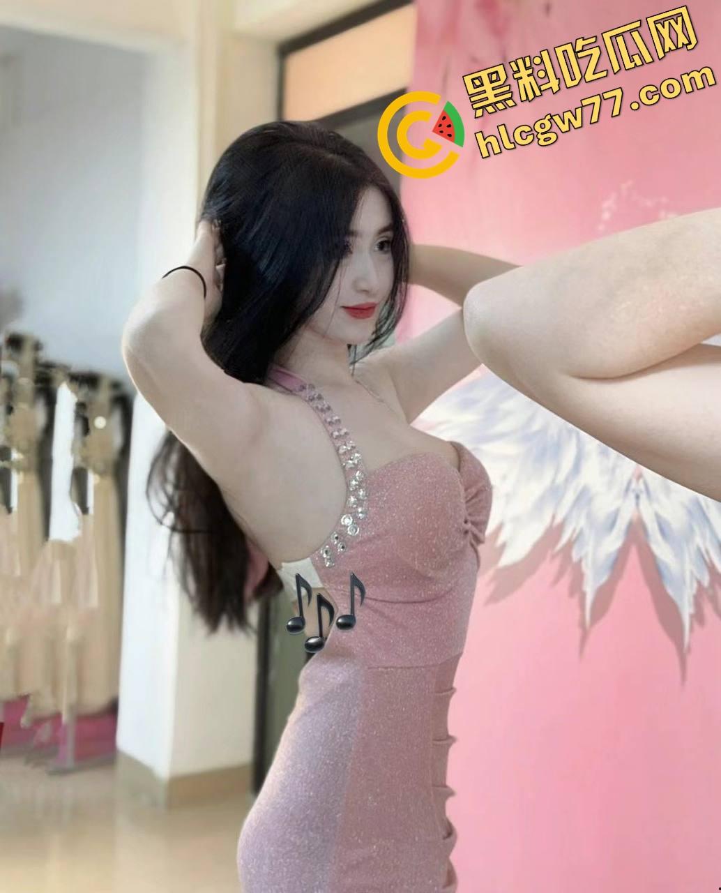 南湖师范小萝莉大开杀戒,粉嫩小穴被操到流浆,精液顺着腿根滑下双马尾一甩就让人忍不住冲上去狂干!-2