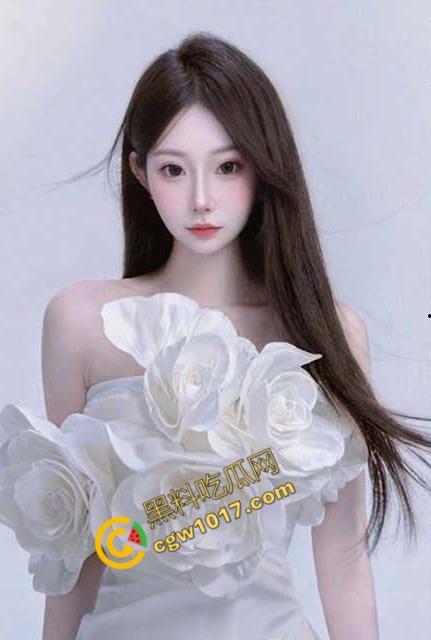 海角大神趁萝莉小表妹洗澡时后入爆操!表妹湿身诱惑,汁水四溅,淫欲四溢,淫叫不断-2