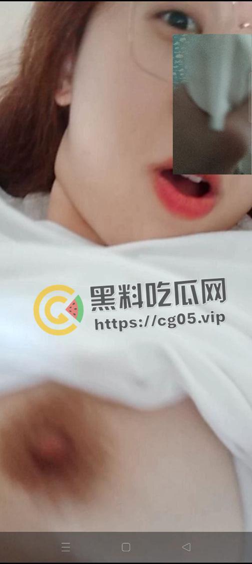 重庆涪陵区母狗何雯婕 被金主爸爸包养网调 去外面偷吃被金主发现将其曝光-12