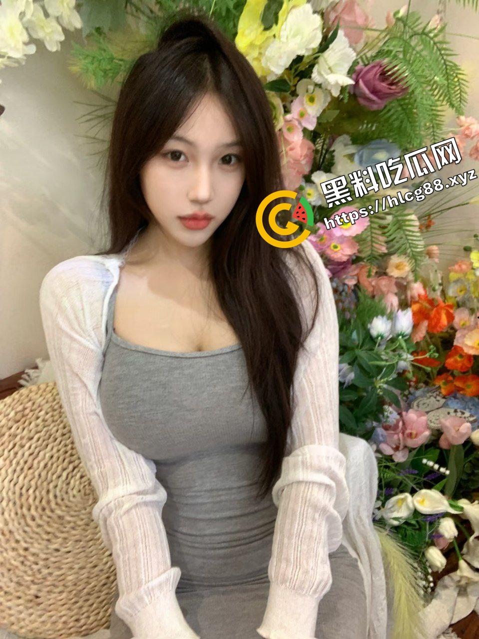 小蝌蚪找妈妈猎奇调教!将骚鸡少妇丢进池塘喂小鱼,发臭骚逼吸引蝌蚪钻逼与卵细胞结合!-2